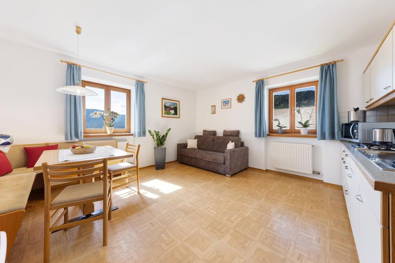 Moar Im Rumsein - Apt Etschblick سان جينيزيو أتِزينو المظهر الخارجي الصورة